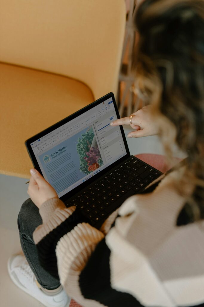 Windows yi42mbw3ayc unsplash
